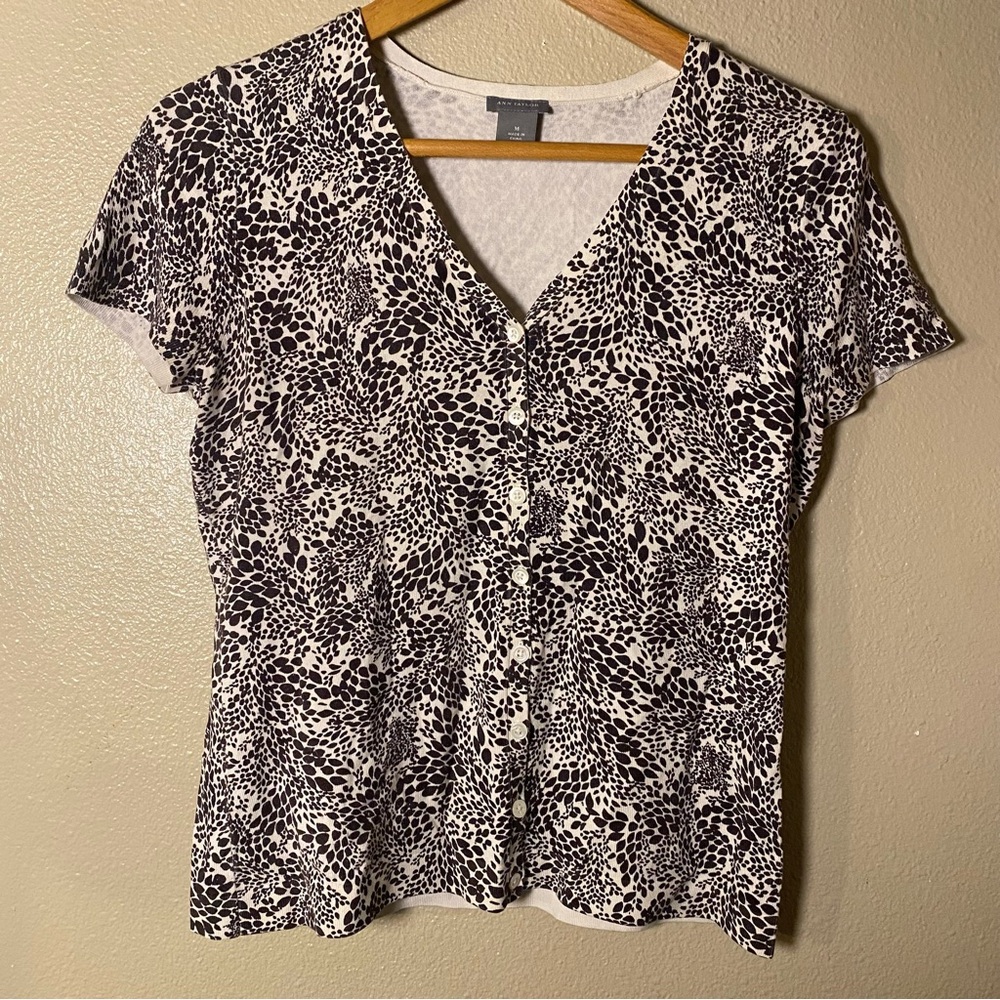Ann Taylor button Up Sleeve‎ top Office  size Medium